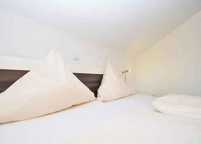 Apartment In Am Ettelsberg Skilift Willingen (Upland)